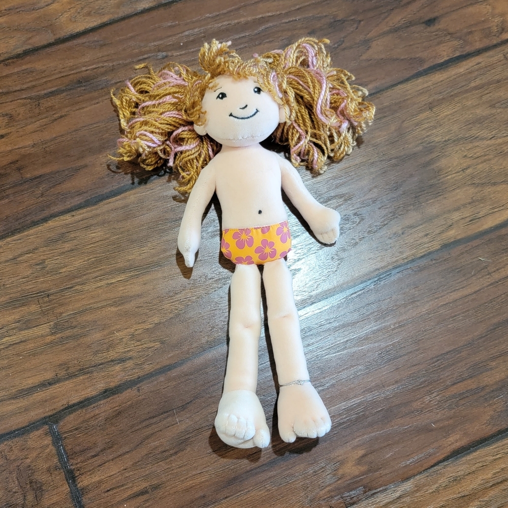 Groovy Girls doll